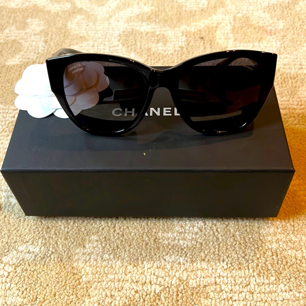 Chanel polarized sunglasses